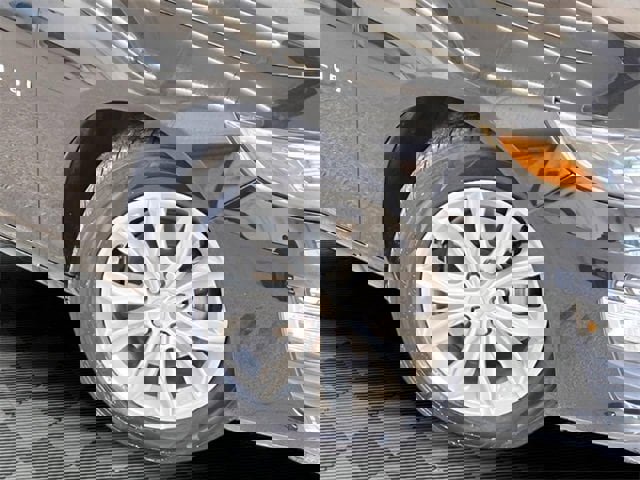 Certified 2024 Chevrolet Malibu LT image 26