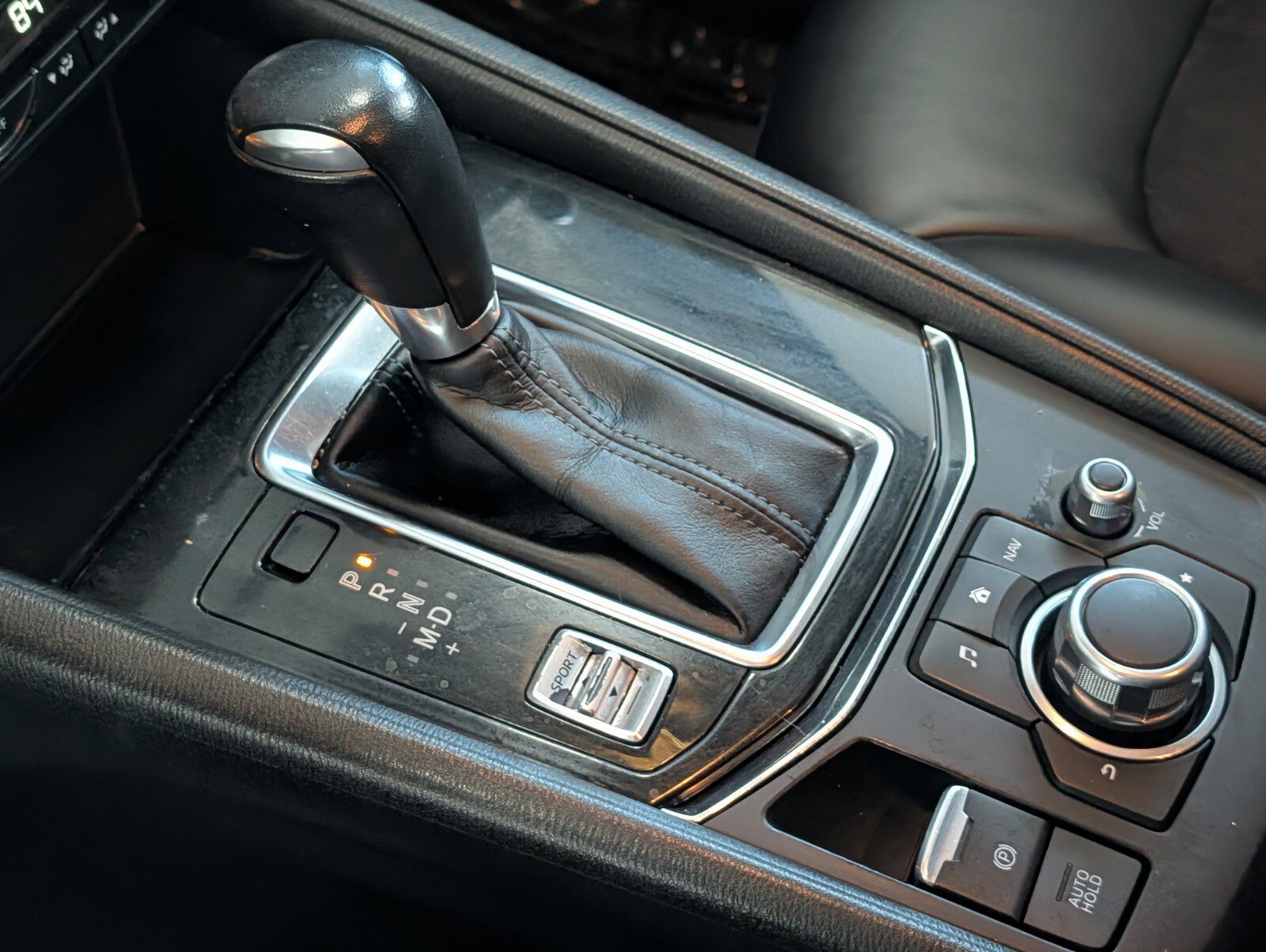 Used 2018 MAZDA CX-5 Touring w/ Preferred Equipment Package image 28