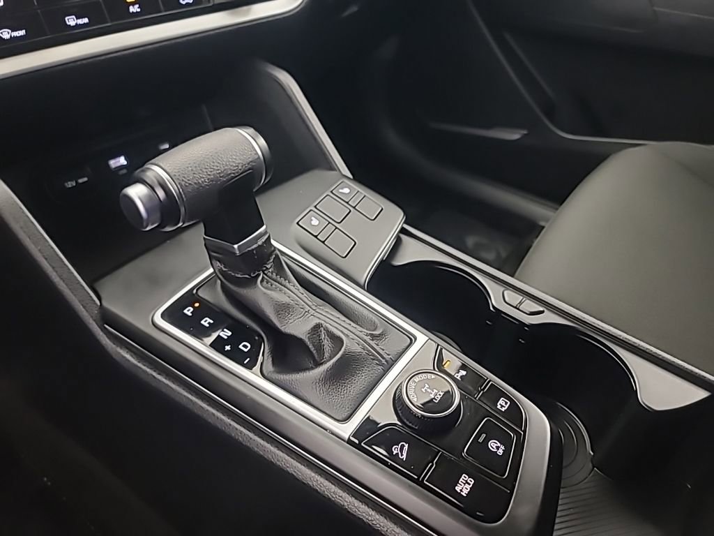 Used 2025 Kia Sportage LX image 38