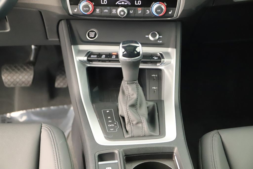 Certified 2024 Audi Q3 2.0T Premium w/ Convenience Package image 21