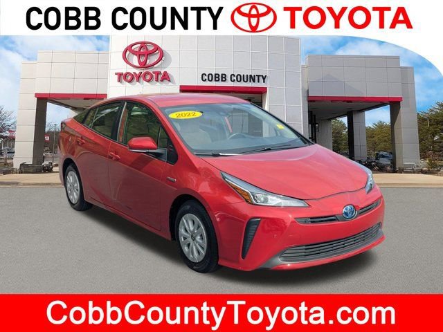 Used 2022 Toyota Prius LE image 1