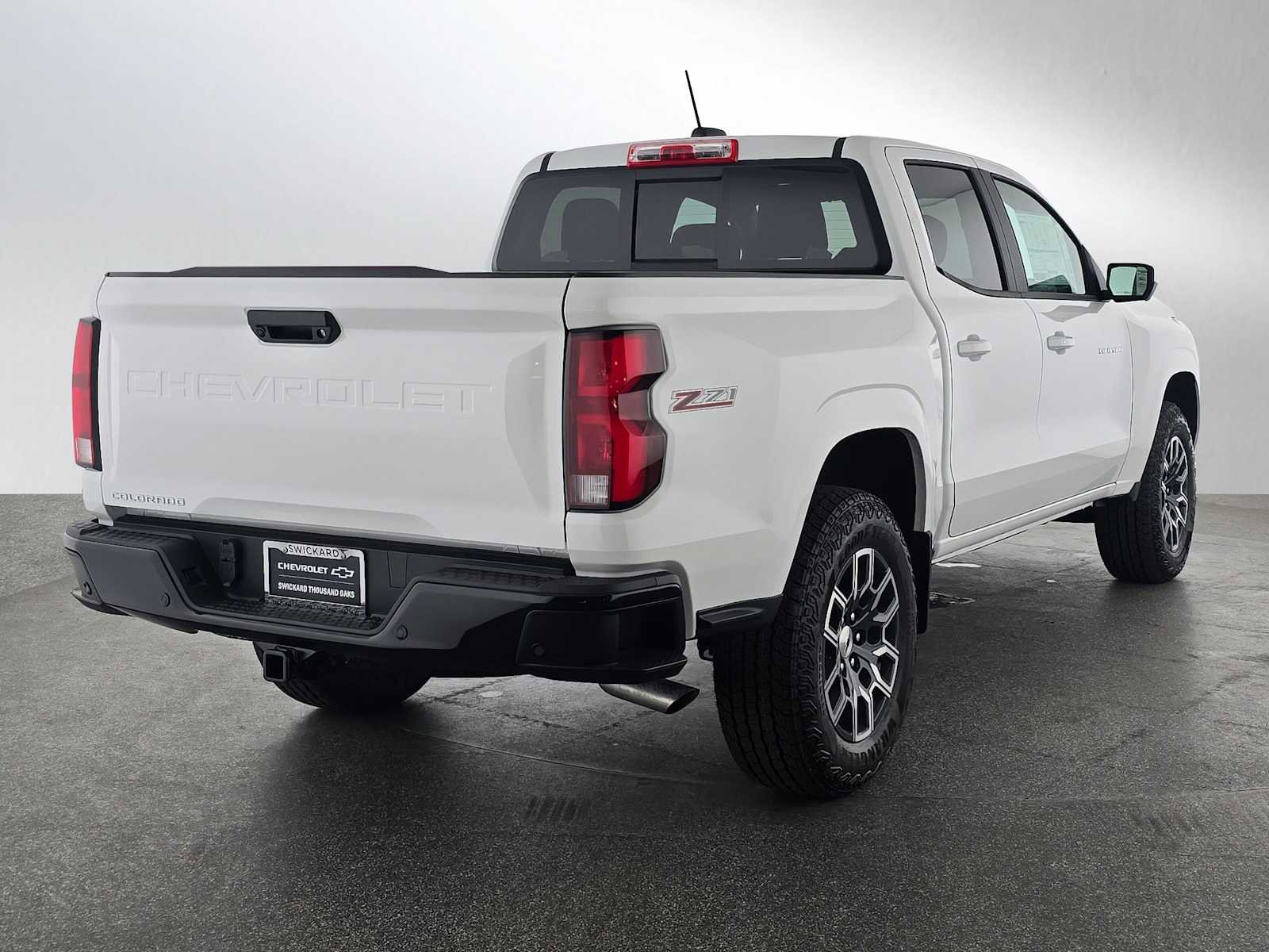 New 2026 Chevrolet Colorado Z71 w/ Technology Package image 3