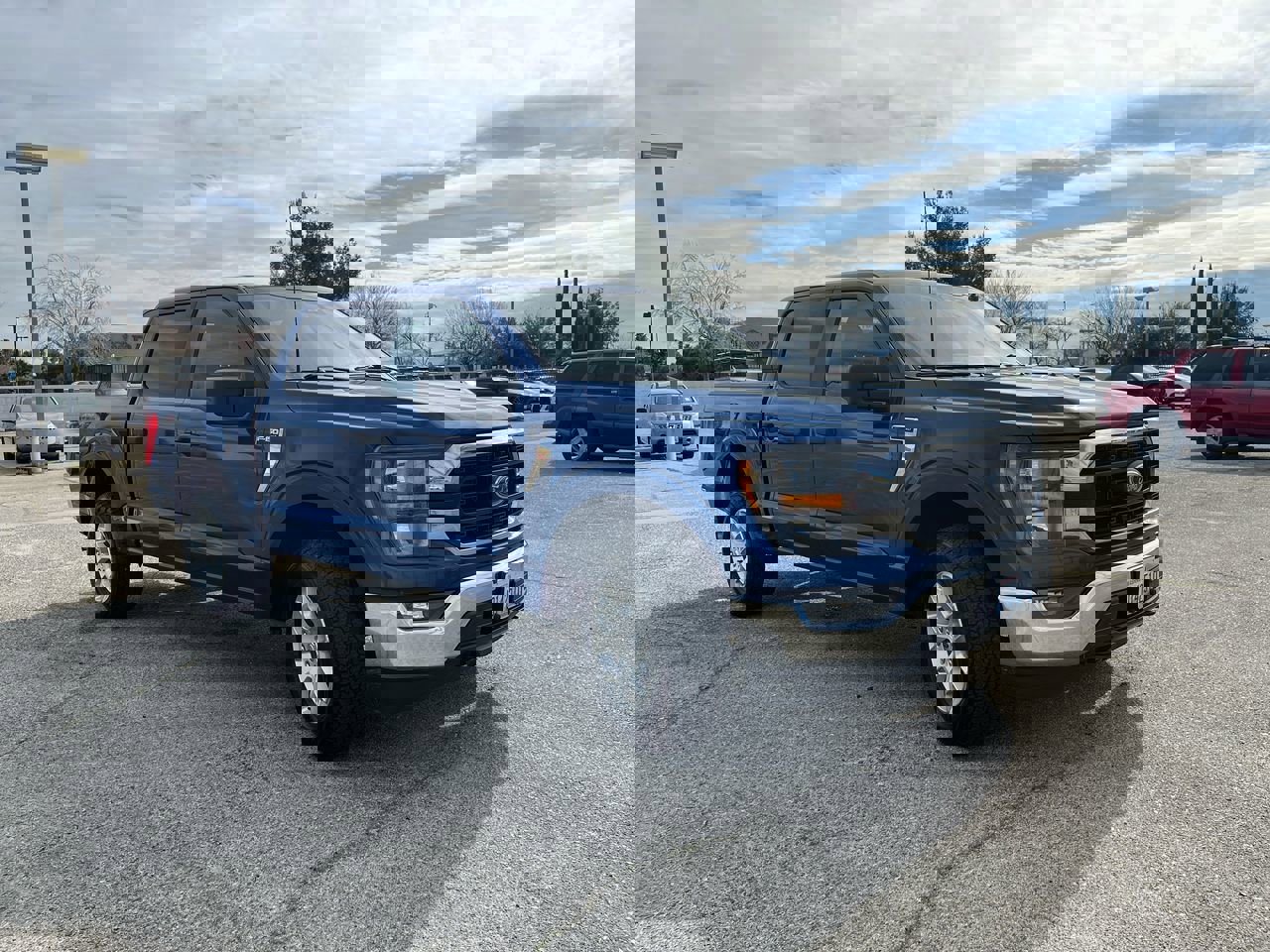 Used 2023 Ford F150 XLT image 41