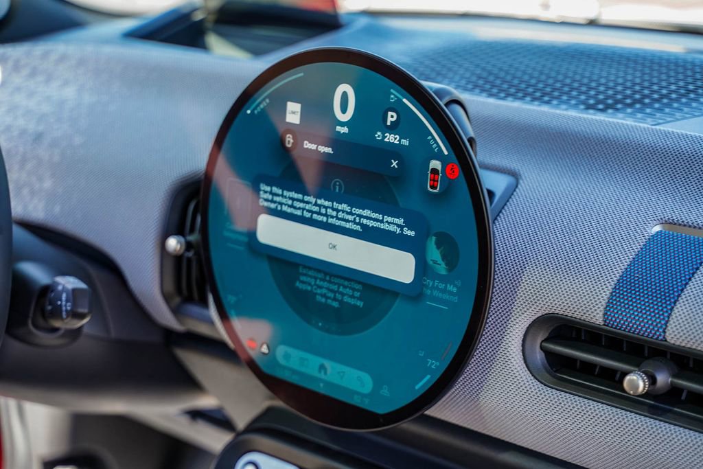 Used 2025 MINI Cooper S image 14