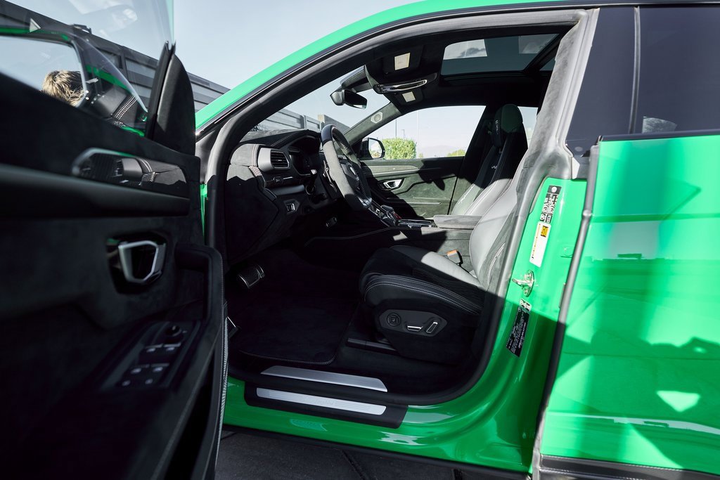 Used 2024 Lamborghini Urus Performante image 35