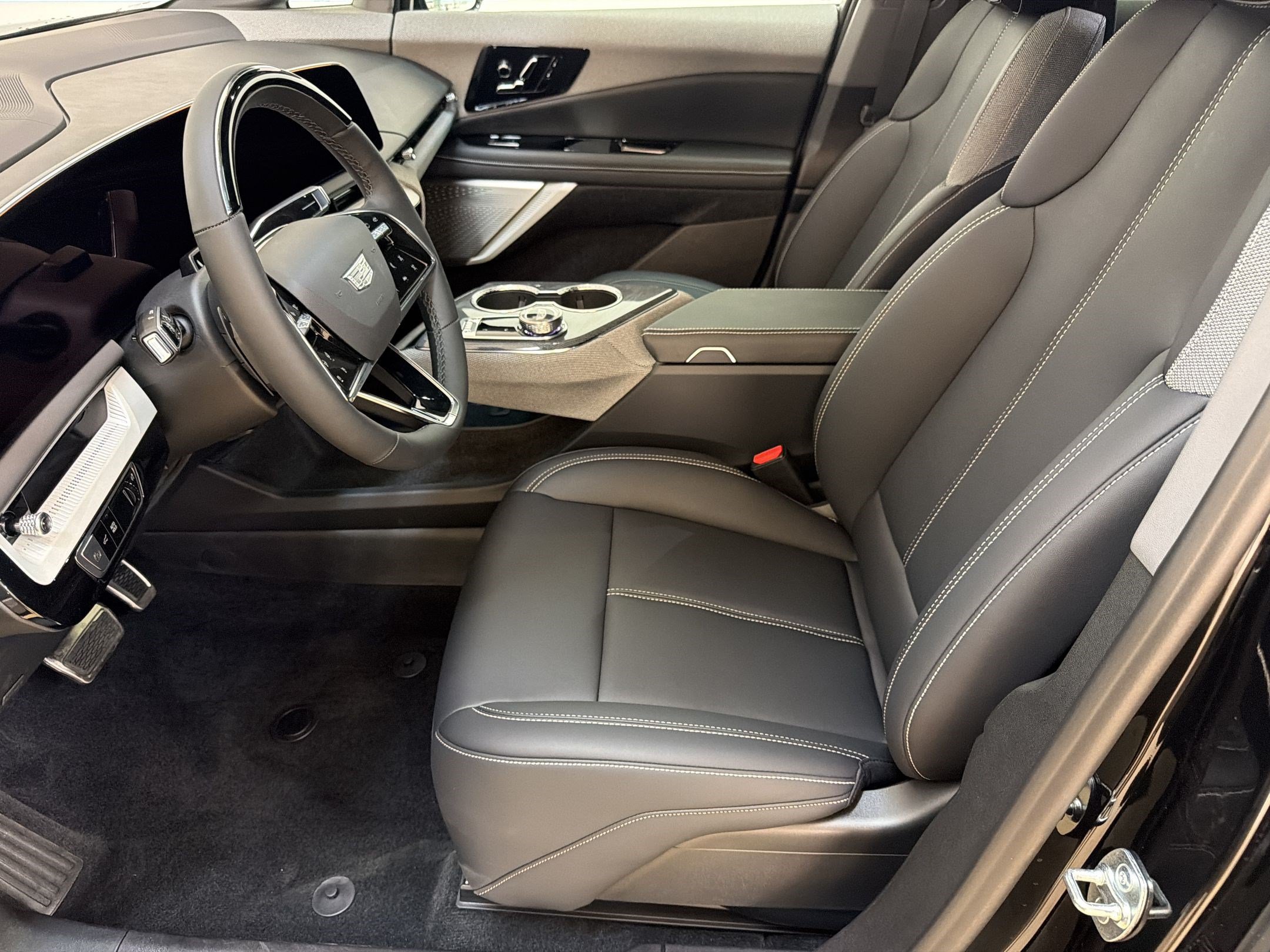 New 2027 Cadillac Optiq Sport RWD image 5