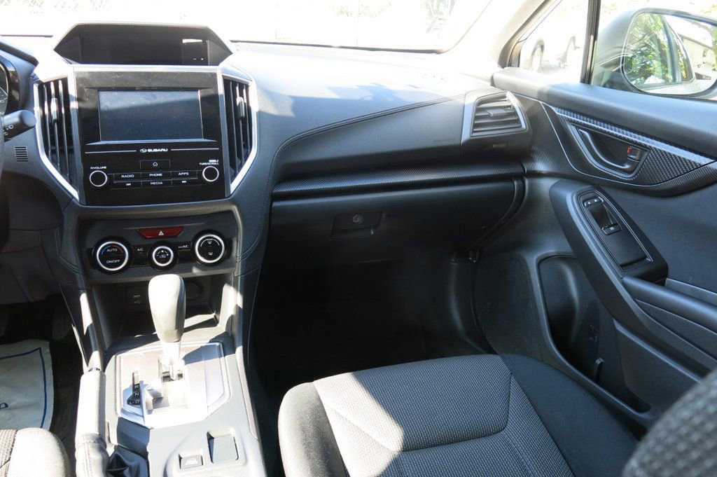 Used 2022 Subaru Crosstrek 2.0i AWD/4WD image 21