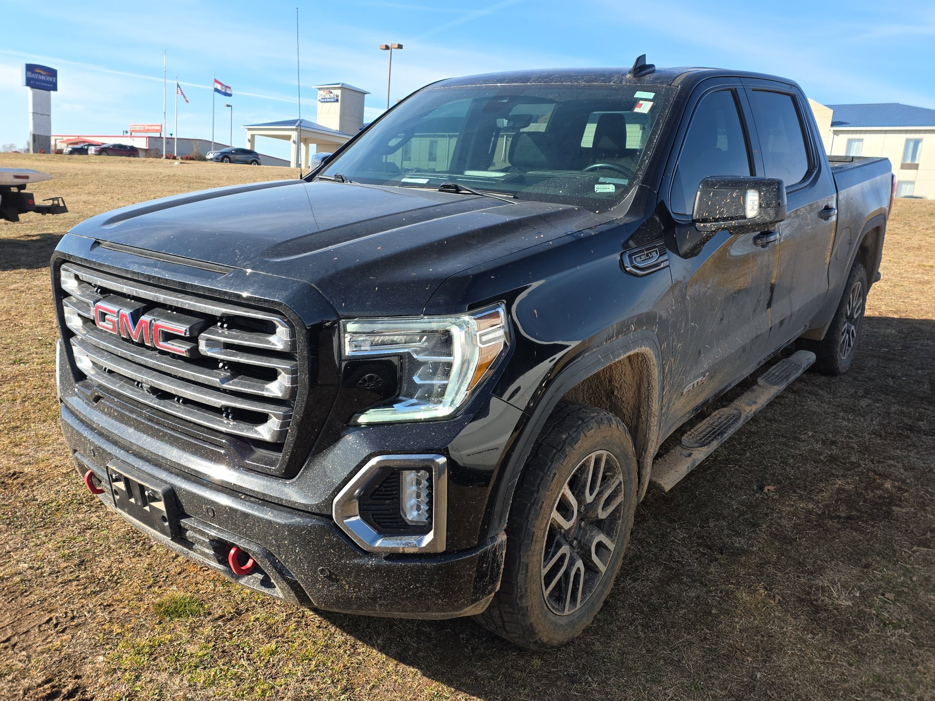 Used 2021 GMC Sierra 1500 AT4 w/ AT4 Value Package image 3