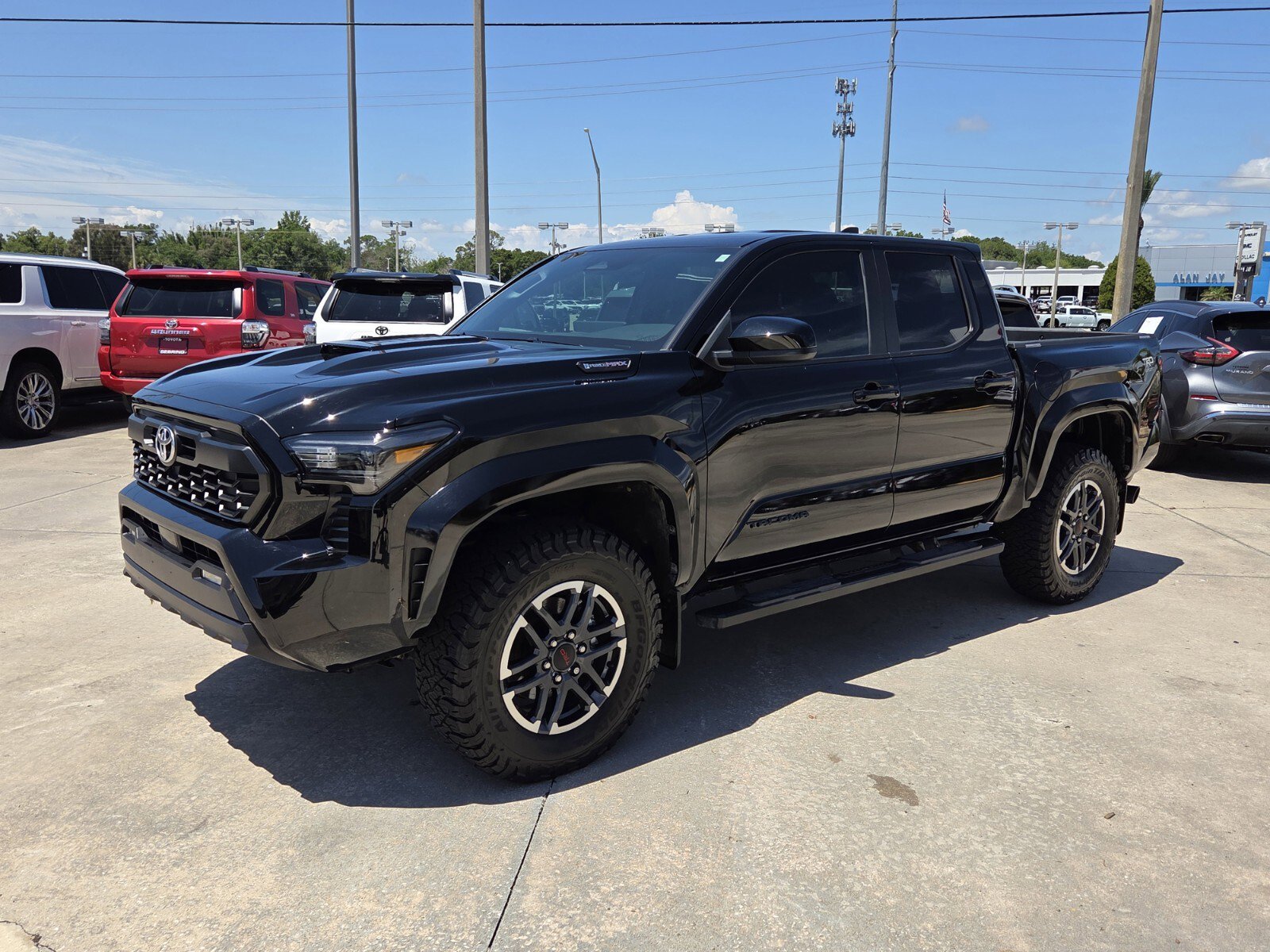 Certified 2024 Toyota Tacoma TRD Sport AWD/4WD image 3
