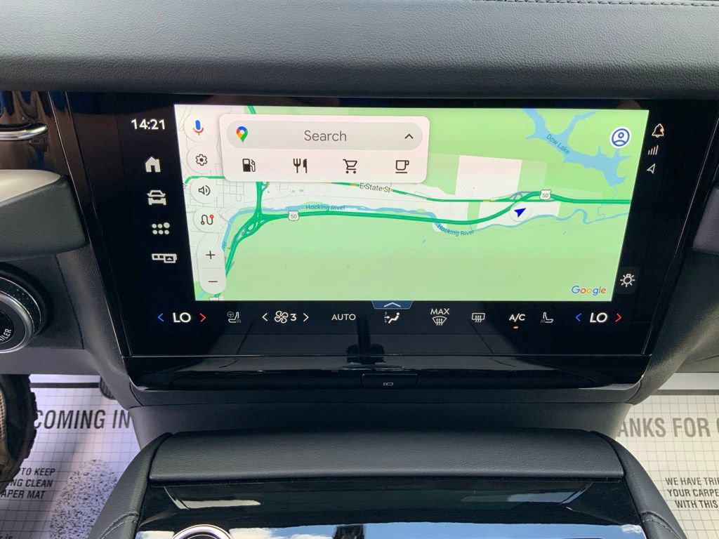 New 2027 Lincoln Navigator L Premier AWD/4WD image 2