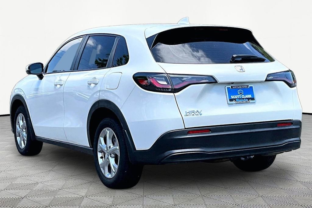 Used 2023 Honda HR-V LX image 5