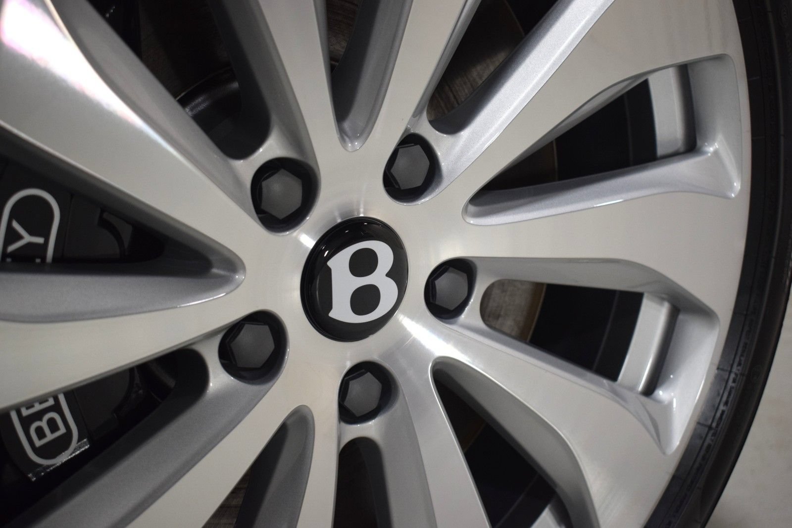 New 2026 Bentley Continental GT AWD/4WD image 19