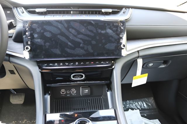 New 2026 Jeep Grand Cherokee Limited Reserve image 23