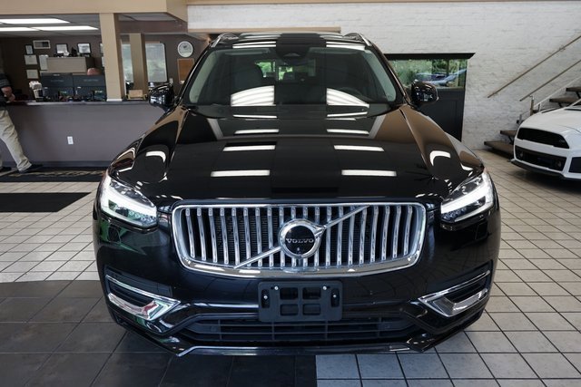 Used 2023 Volvo XC90 B6 Plus image 21