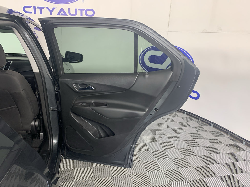 Used 2019 Chevrolet Equinox LT FWD image 35