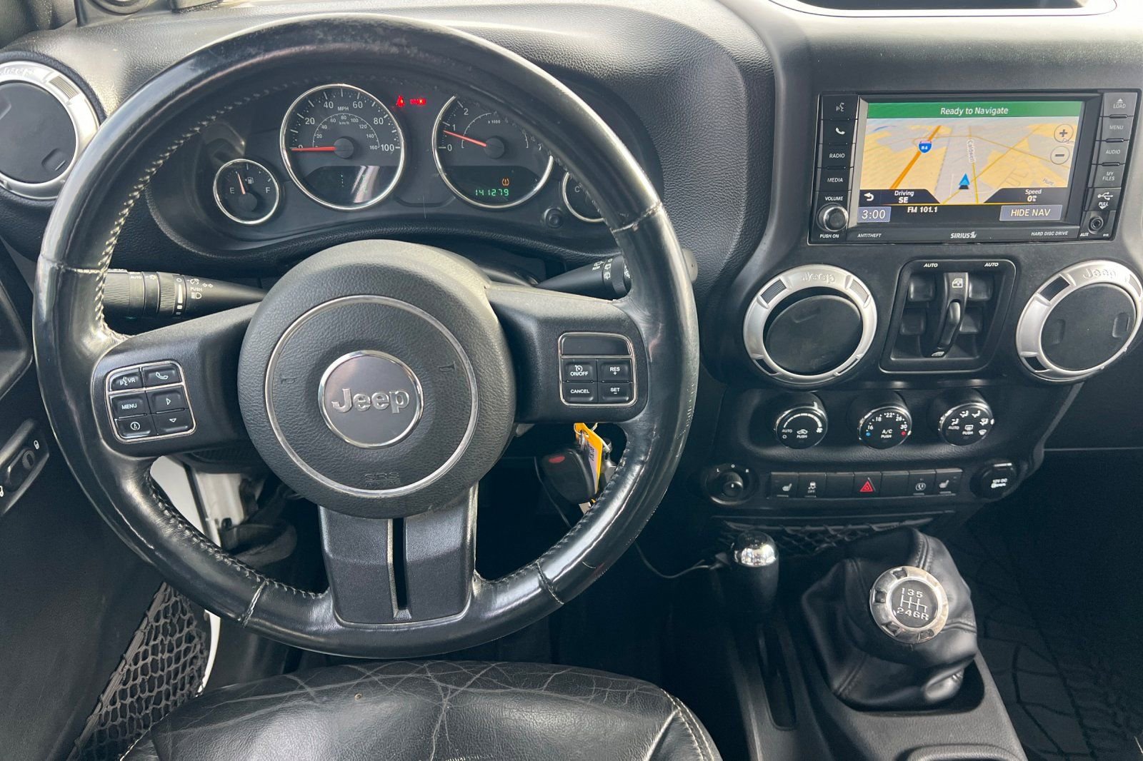 Used 2013 Jeep Wrangler Unlimited Sahara w/ Connectivity Group image 11