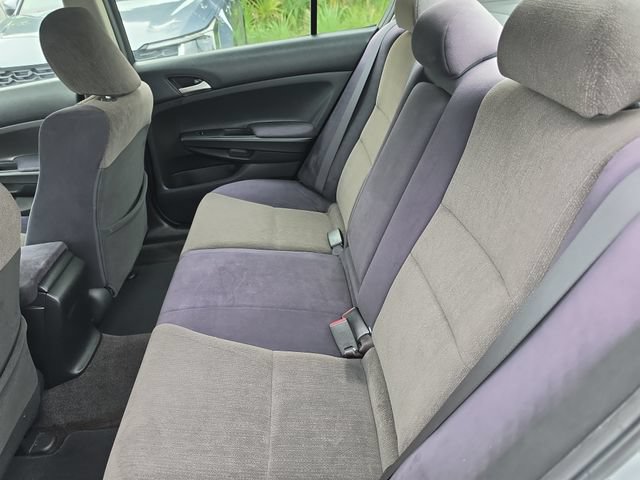 Used 2009 Honda Accord LX-P image 11