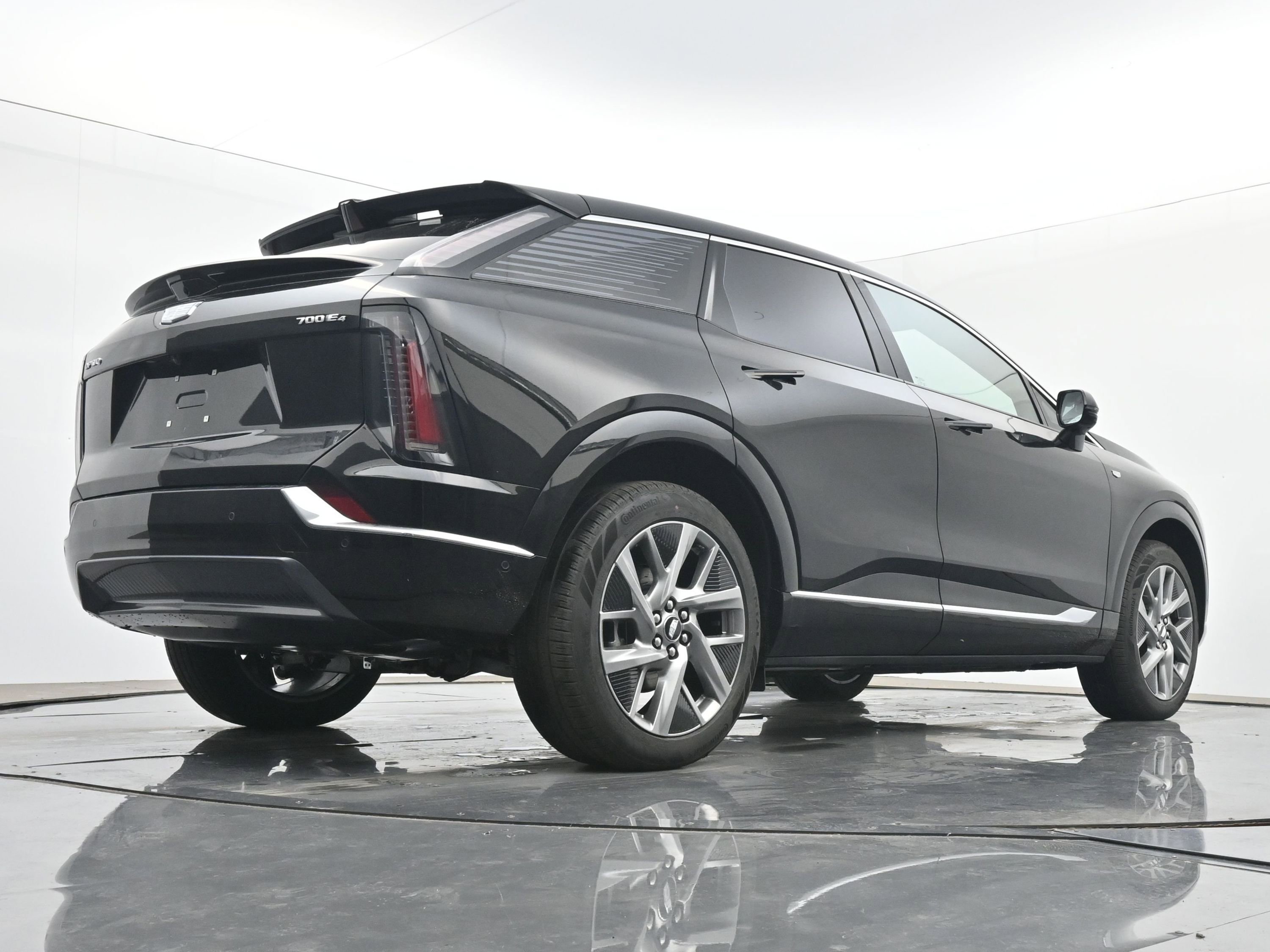 New 2026 Cadillac Optiq Luxury 2 AWD/4WD image 19