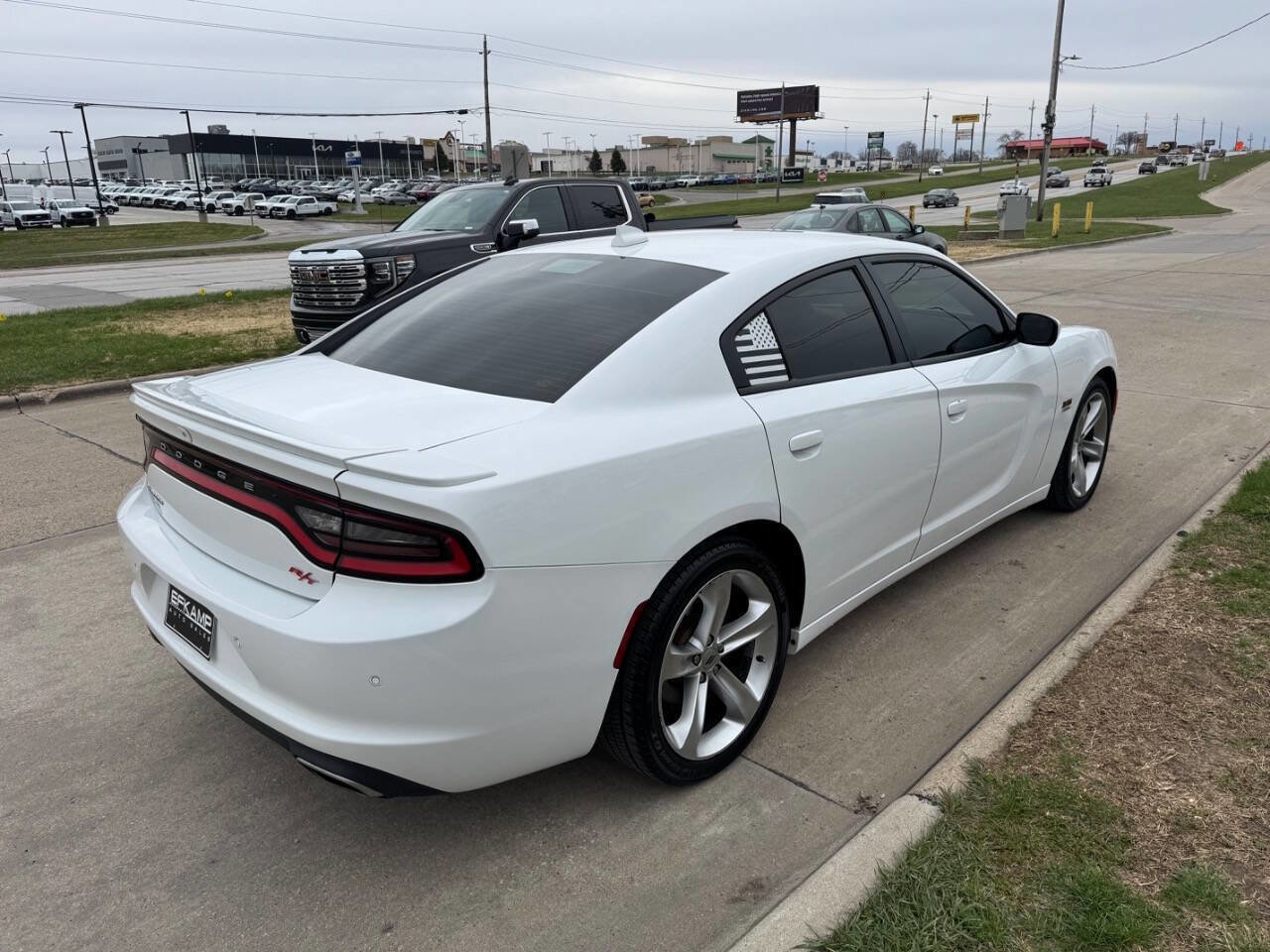 Used 2018 Dodge Charger R/T image 5