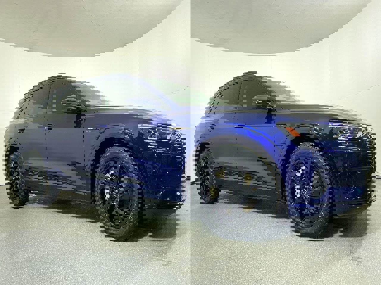 Certified 2021 Audi e-tron Premium w/ Convenience Plus Package image 28