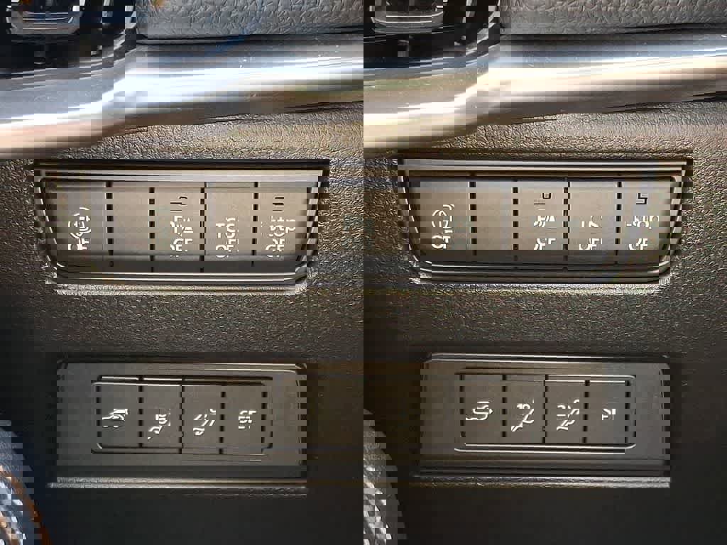 Used 2024 MAZDA CX-90 3.3 Turbo w/ Premium Package image 26