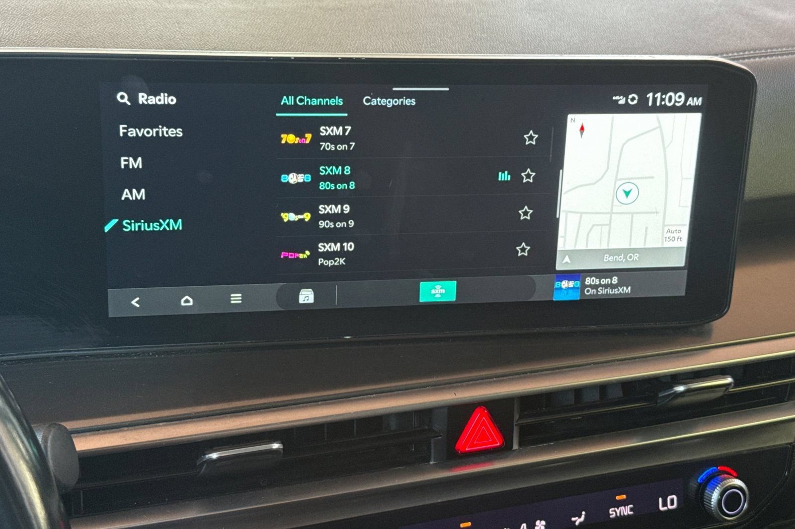 Used 2025 Kia Sorento S AWD/4WD image 19