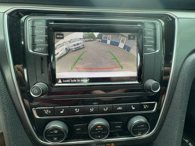Used 2017 Volkswagen Passat 1.8T R-Line FWD image 15