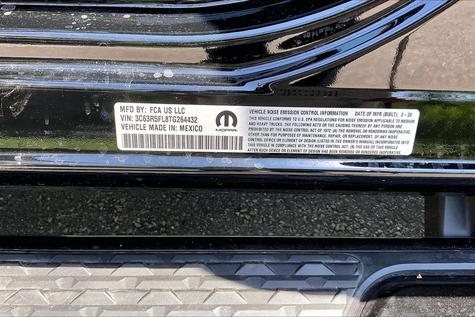New 2026 RAM 2500 Laramie AWD/4WD image 13