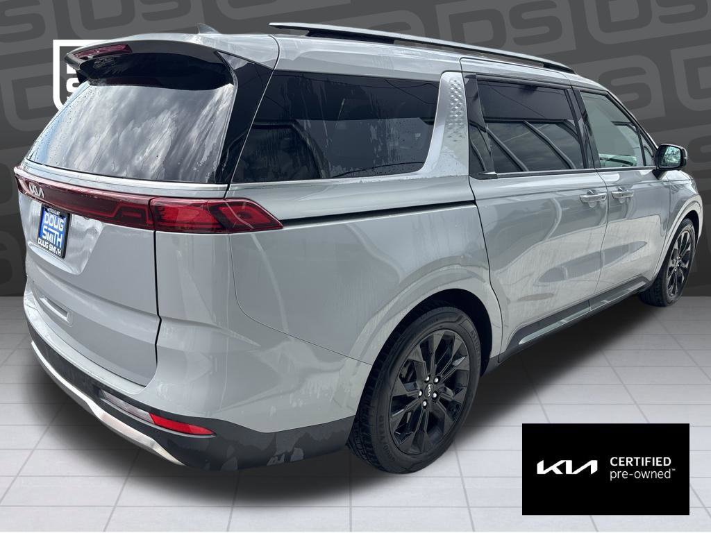 Certified 2024 Kia Carnival SX Prestige FWD image 3
