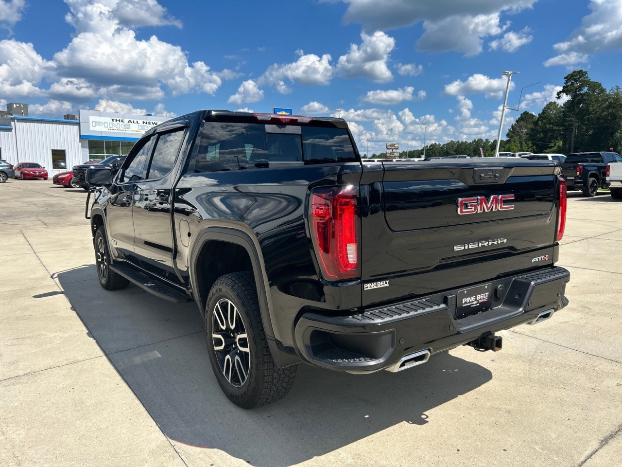 Used 2026 GMC Sierra 1500 AT4 AWD/4WD image 4
