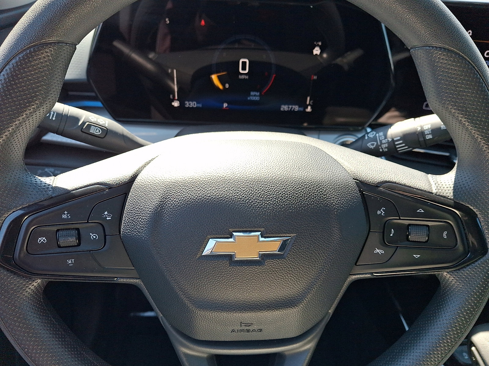 Certified 2025 Chevrolet Trax LT FWD image 19