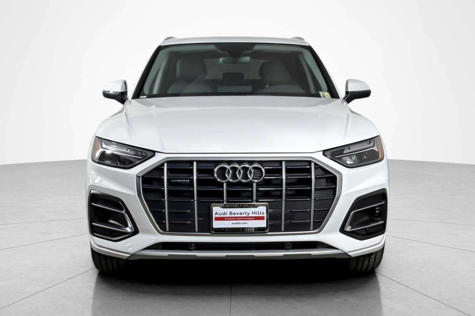 Used 2023 Audi Q5 2.0T Premium w/ Convenience Package image 8
