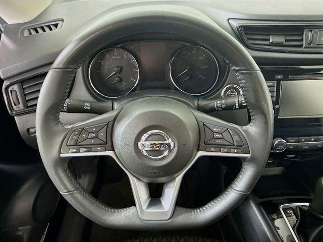 Certified 2018 Nissan Rogue SV image 13