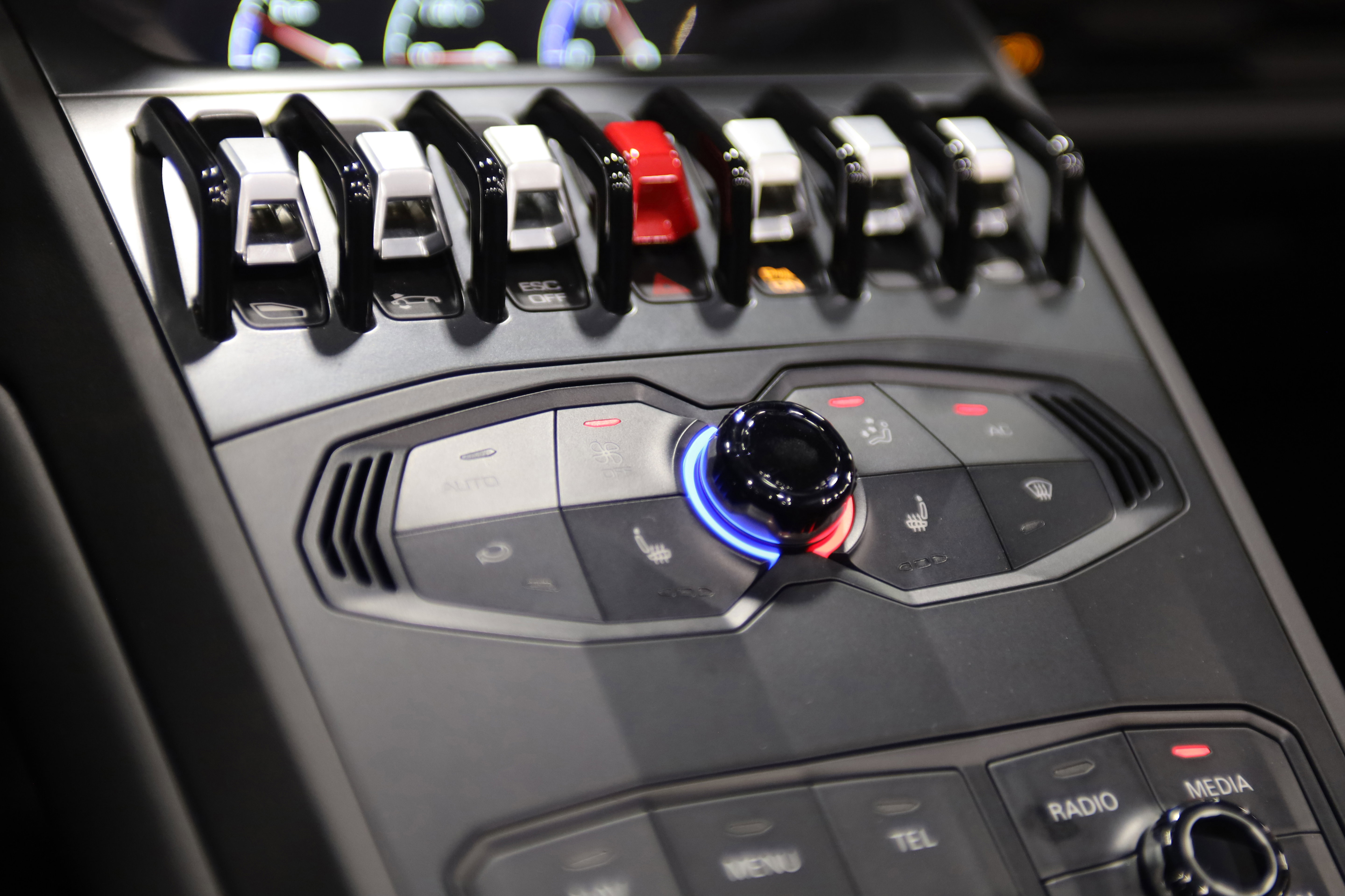 Used 2016 Lamborghini Huracan LP 610-4 image 29