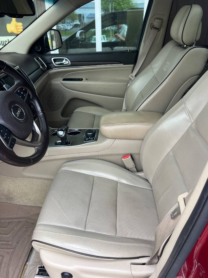 Used 2015 Jeep Grand Cherokee Overland AWD/4WD image 9