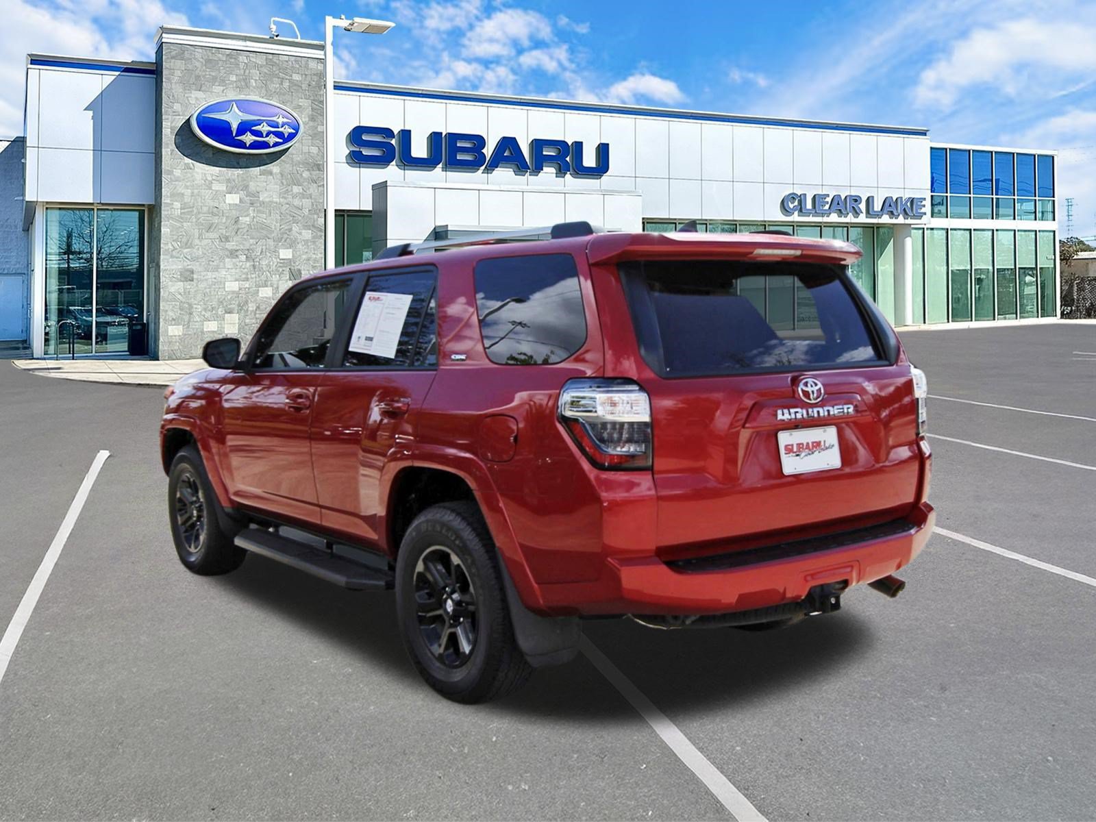 Used 2023 Toyota 4Runner SR5 AWD/4WD image 4