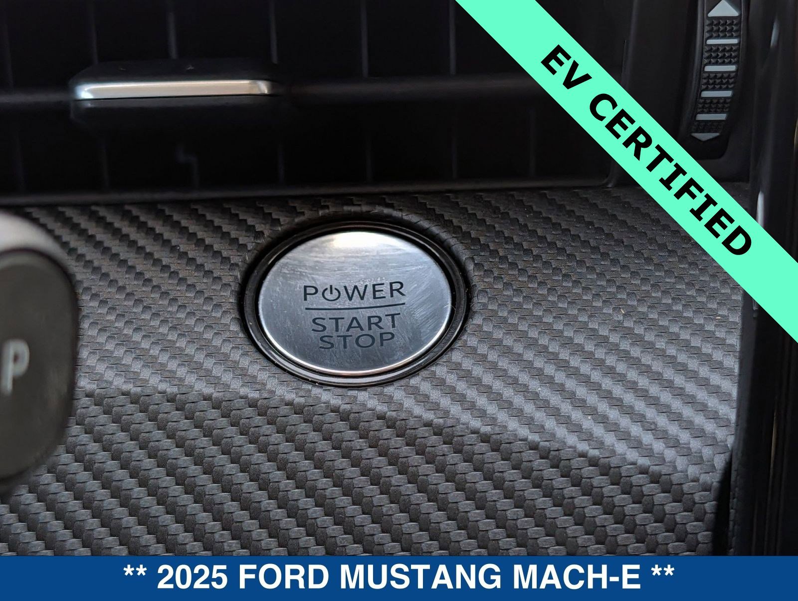 Certified 2025 Ford Mustang Mach-E Premium image 34