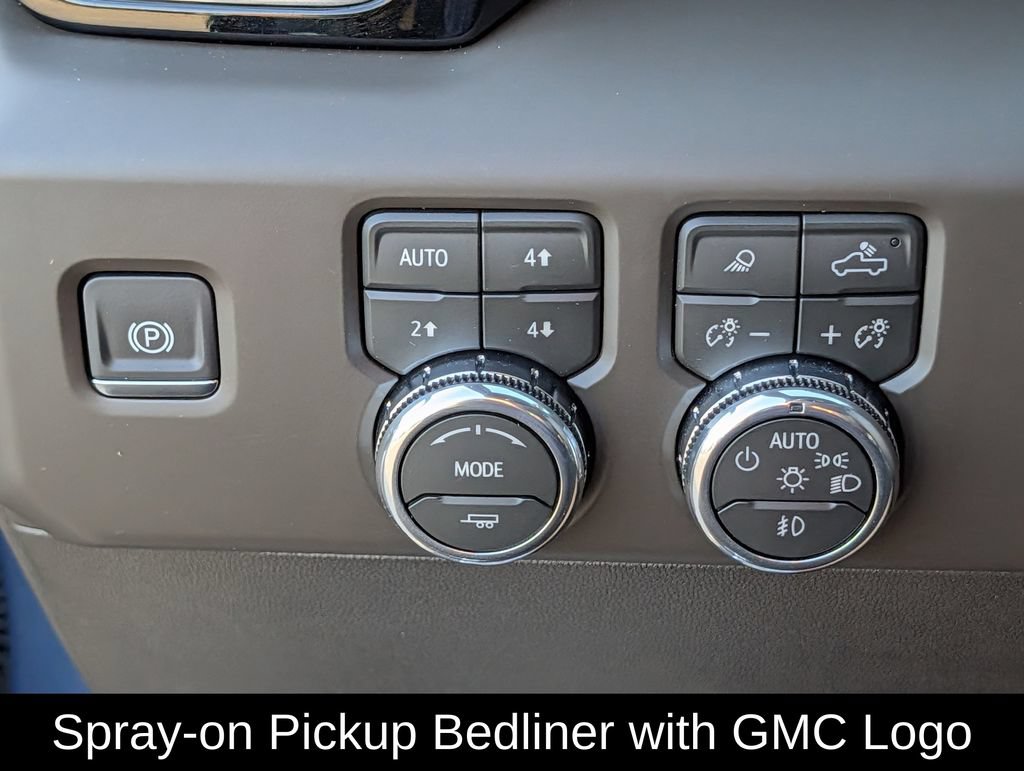 Used 2026 GMC Sierra 2500 Denali w/ Technology Package AWD/4WD image 24