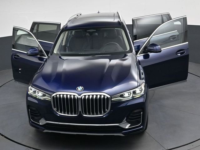 Used 2022 BMW X7 xDrive40i w/ Premium Package AWD/4WD image 44