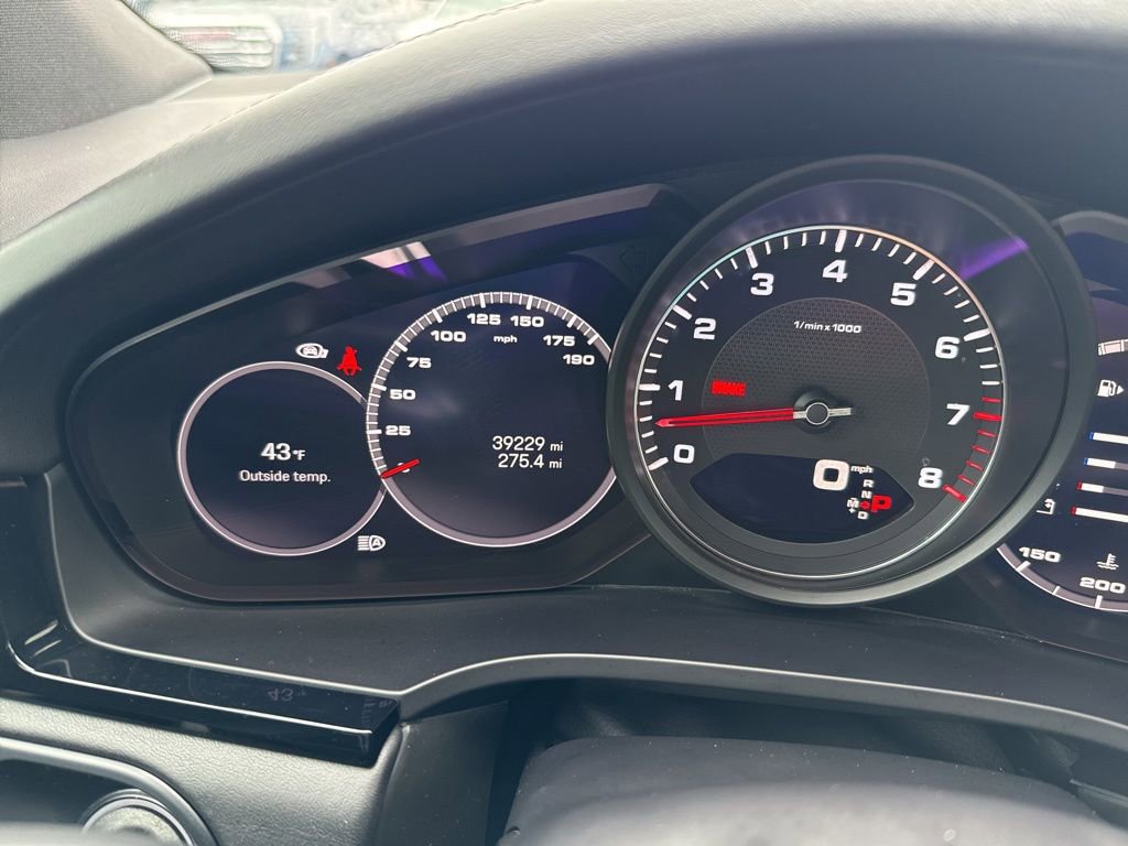 Used 2022 Porsche Cayenne S AWD/4WD image 22