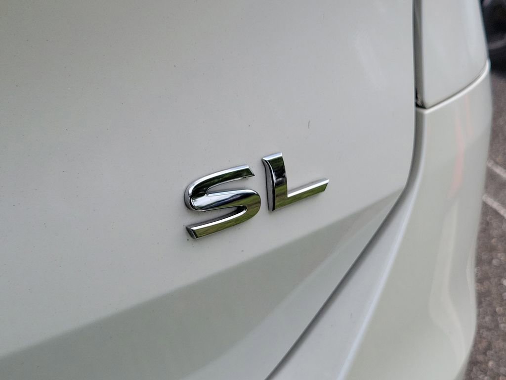 Used 2016 Nissan Rogue SL FWD image 10