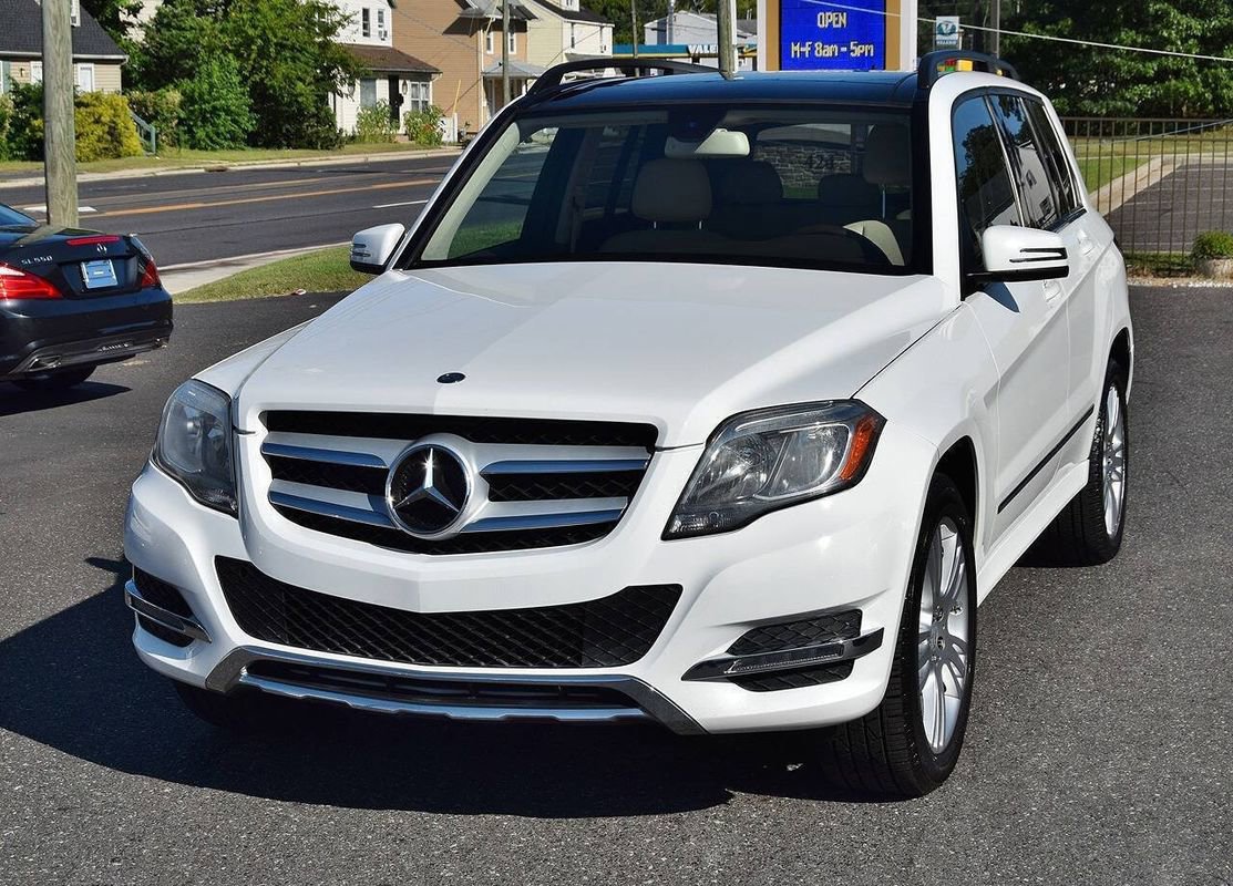 Used 2014 Mercedes-Benz GLK 350 4MATIC w/ Premium 1 Package image 1
