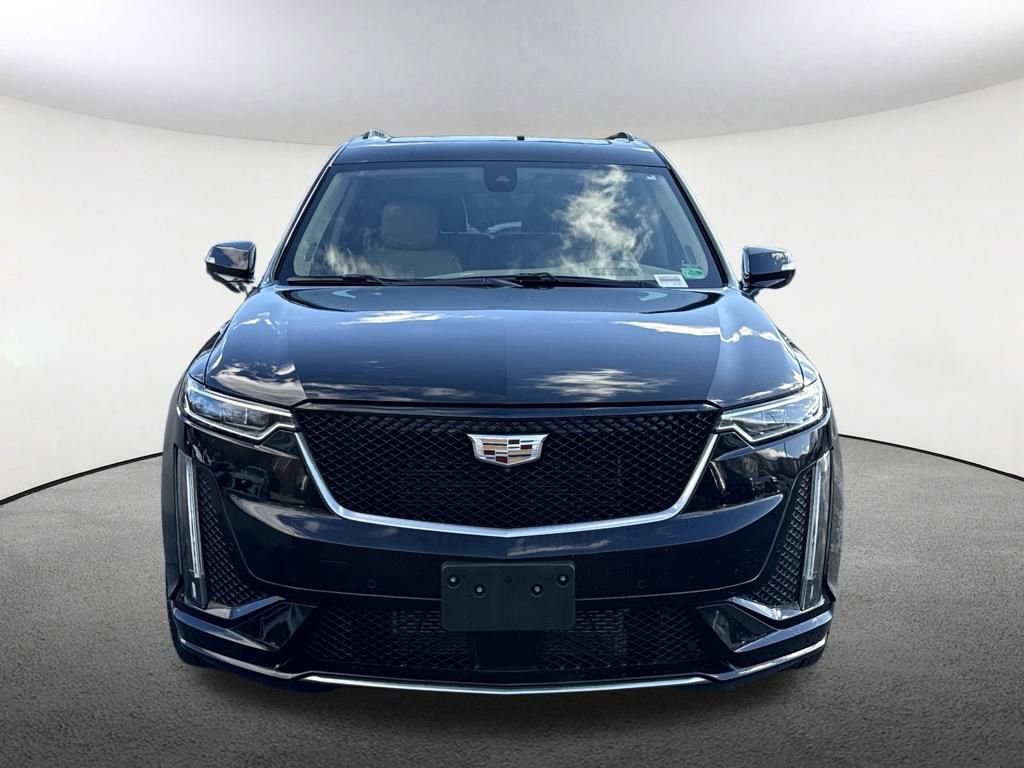 Certified 2023 Cadillac XT6 Sport w/ Platinum Package image 10
