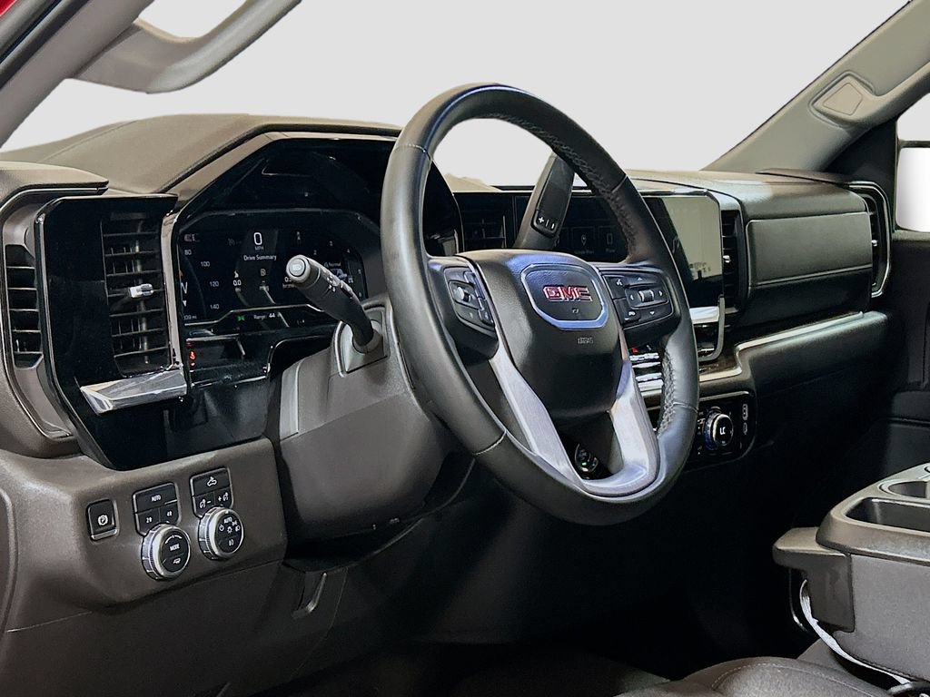Used 2024 GMC Sierra 1500 Elevation AWD/4WD image 8