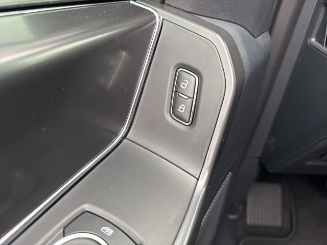 Used 2024 Ford F150 XLT w/ Equipment Group 302A MID image 11