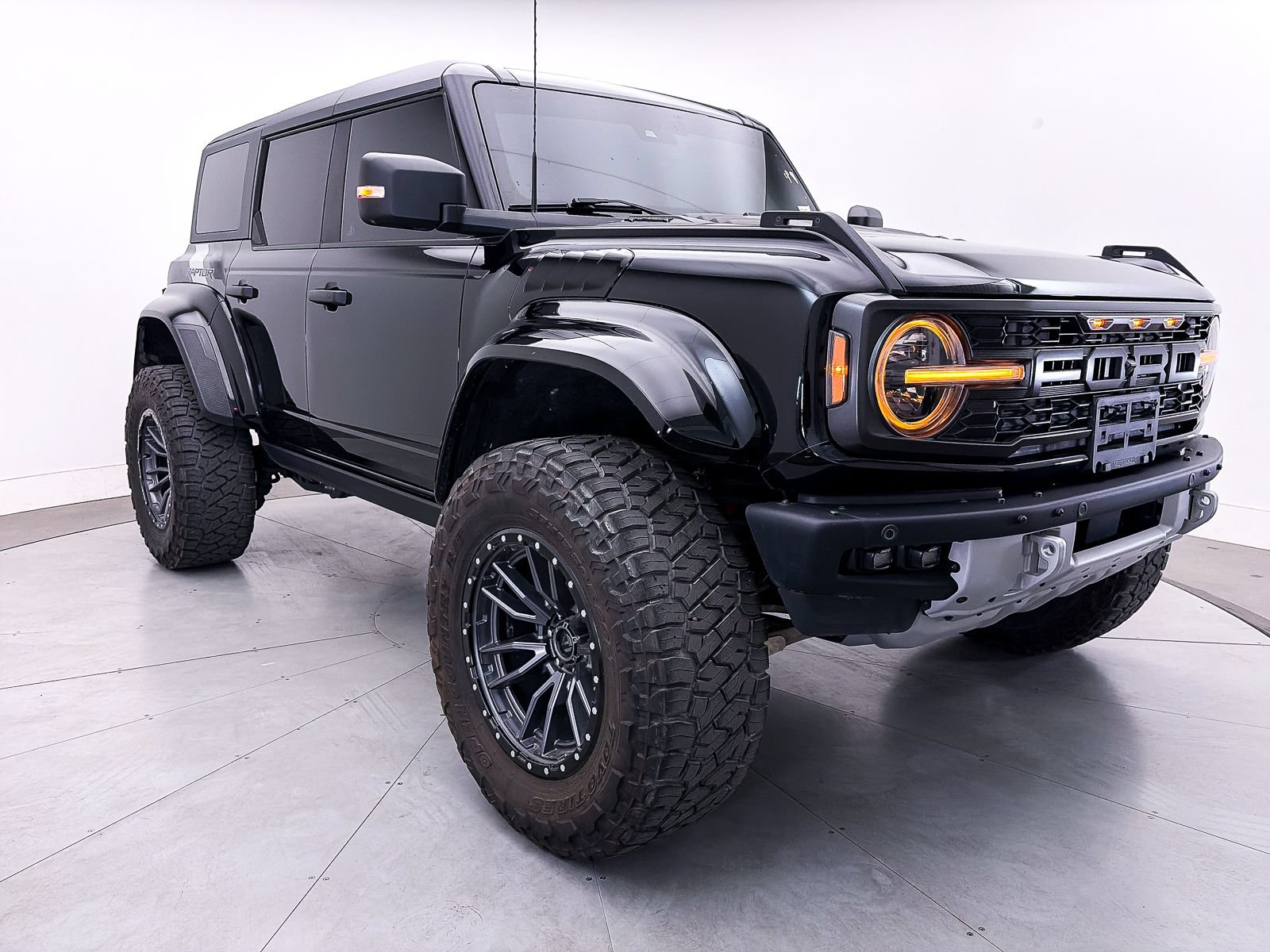 Used 2024 Ford Bronco Raptor w/ Interior Carbon Fiber Pack 6 AWD/4WD image 15
