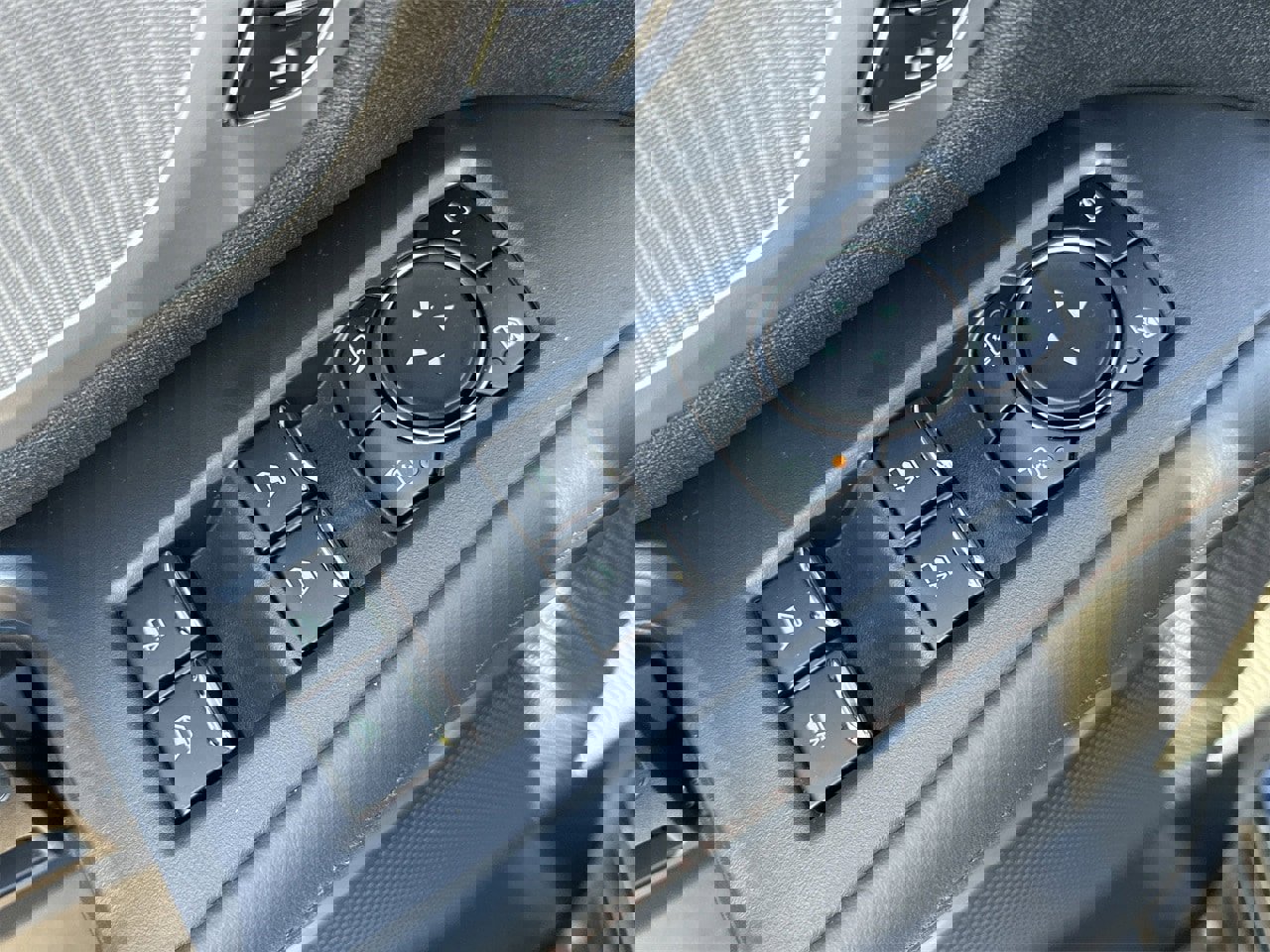 New 2025 Ford Expedition Max Active image 19