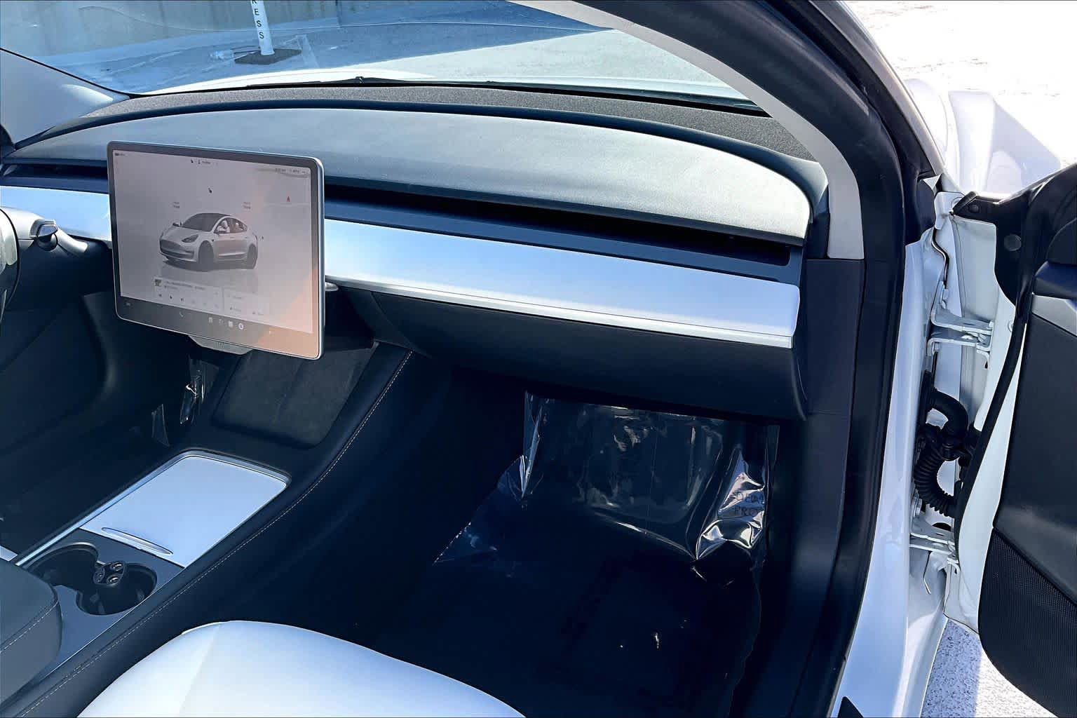 Used 2023 Tesla Model 3 Performance AWD/4WD image 17