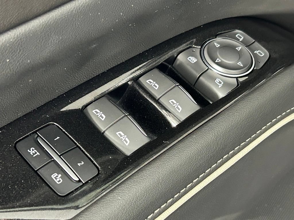 Used 2021 Cadillac Escalade Sport w/ Driver Assist Tech Package AWD/4WD image 40