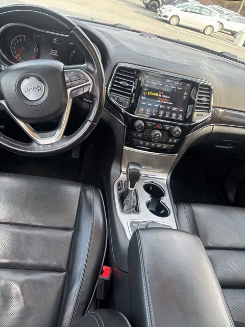 Used 2020 Jeep Grand Cherokee Overland image 27